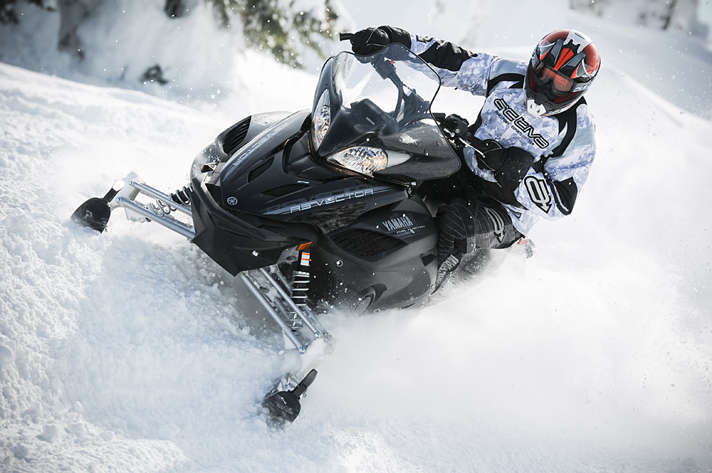 SUPERTRAXMAG.COM - 2012 Yamaha RS Vector