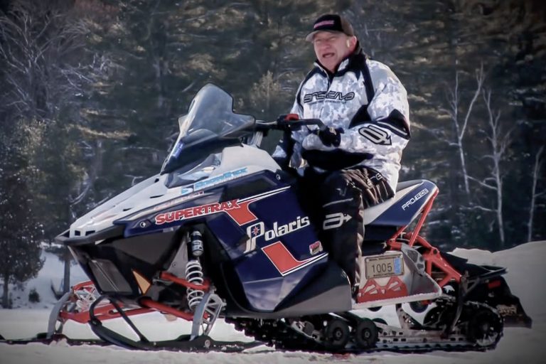 2011 Polaris RUSH 800 Pro-R Review 2011 Polaris RUSH 800 Pro-R Review