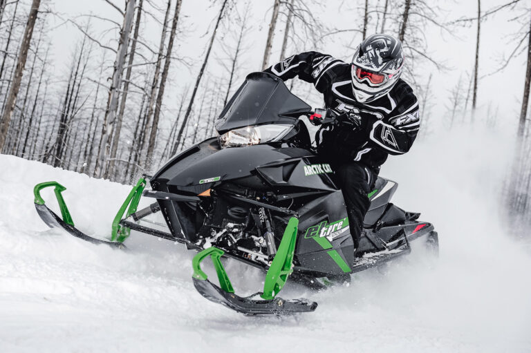 2014 SNOWTRAX REAL WORLD SLED OF THE YEAR 2014 SNOWTRAX REAL WORLD SLED OF THE YEAR