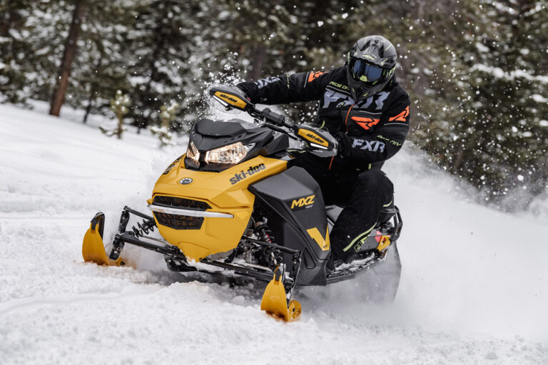 The Ski Doo MXZ Neo | Power & Performance for a Wide Range of Riders! The Ski Doo MXZ Neo | Power & Performance for a Wide Range of Riders!