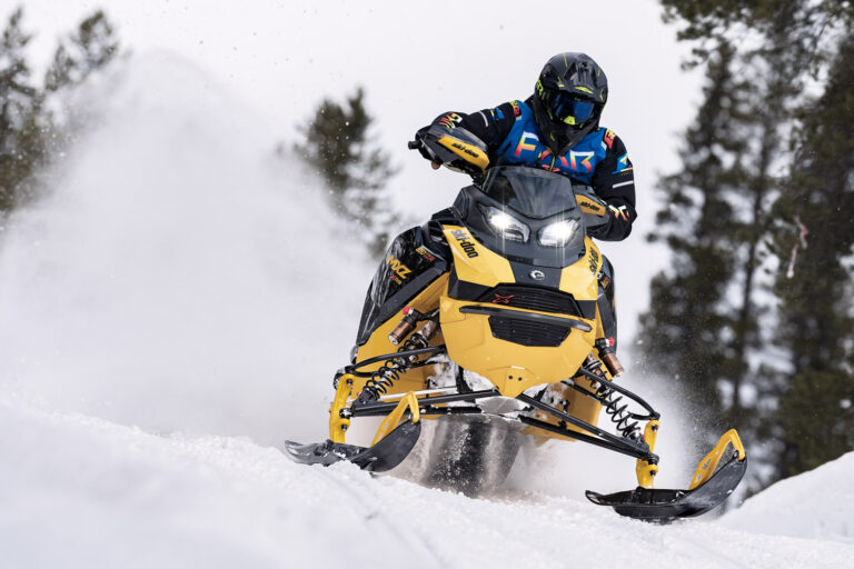 2024 Ski Doo MXZ XRS 850 Turbo R Competition Package Review! 2024 Ski Doo MXZ XRS 850 Turbo R Competition Package Review!