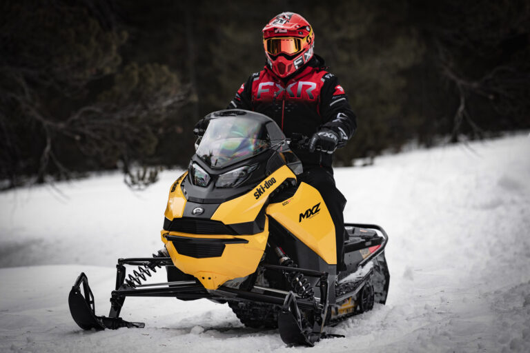 2025 Ski-Doo MXZ Adrenaline 600R Detailed Overview 2025 Ski-Doo MXZ Adrenaline 600R Detailed Overview