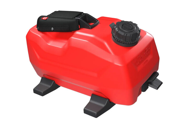 030226_GEAR_WEB Polaris Snowmobile Fuel Transport Kit