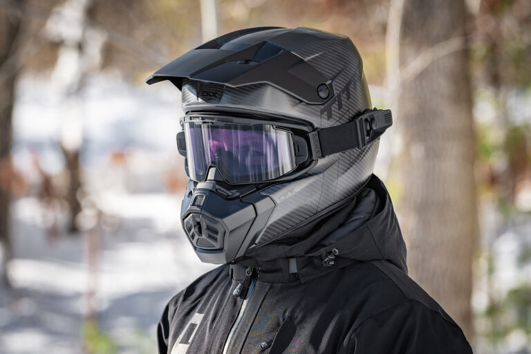 CKX Titan AMS Pro Carbon Snowmobile Helmet CKX Titan AMS Pro Carbon Snowmobile Helmet