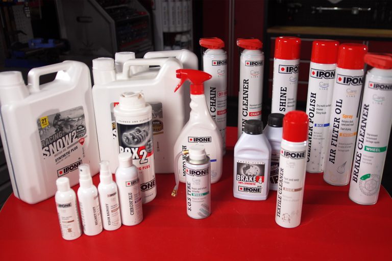 IPONE MAINTENANCE & CARE LINE