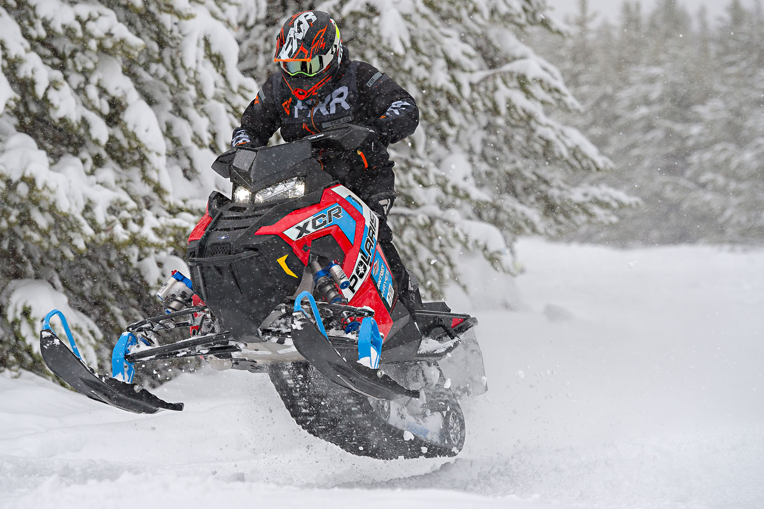 Full Review of the 2020 Polaris Indy 850 XCR Supertrax Online