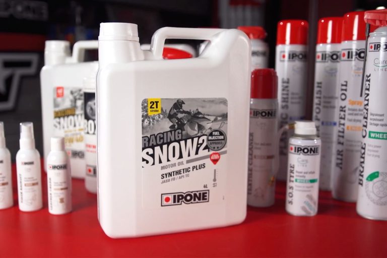 IPONE Snowmobile Oil Overview IPONE Snowmobile Oil Overview