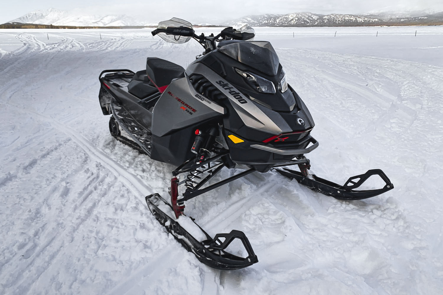  High Resolution 2023 Renegade Xrs