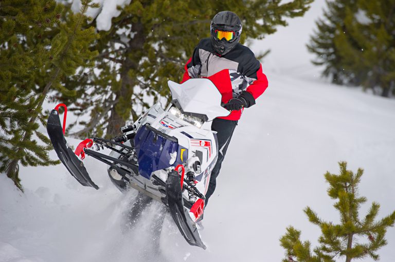 WHY POLARIS NEEDS A 4-STROKE! WHY POLARIS NEEDS A 4-STROKE!