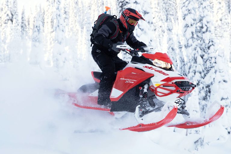 2020 Ski Doo Backcountry XRS 850 with SHOT Full Review 2020 Ski Doo Backcountry XRS 850 with SHOT Full Review