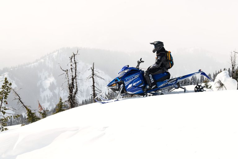 2021 Yamaha Mountain Max 154 800 2-Stroke Walk Around Overview! 2021 Yamaha Mountain Max 154 800 2-Stroke Walk Around Overview!