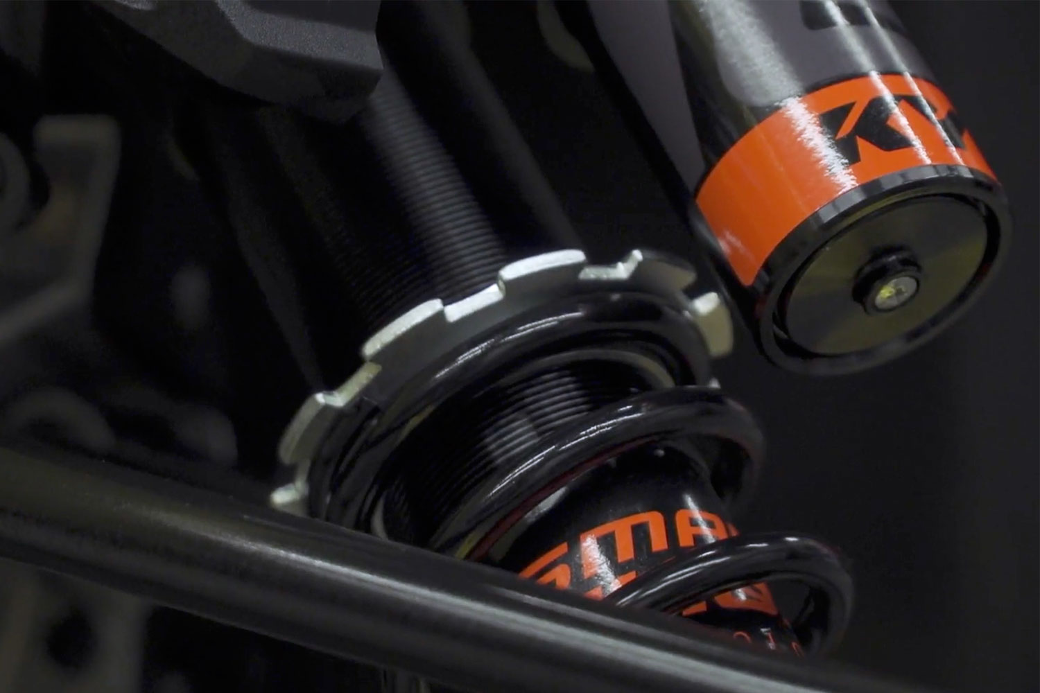 Ski Doo Smart Shox Semi Active Suspension Supertrax Online