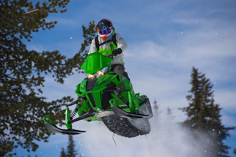TEST RIDE: 2016 Arctic Cat ZR 8000 Limited TEST RIDE: 2016 Arctic Cat ZR 8000 Limited