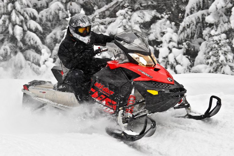 BEST 10-YEAR-OLD SLEDS: RENEGADE 600 OR 800