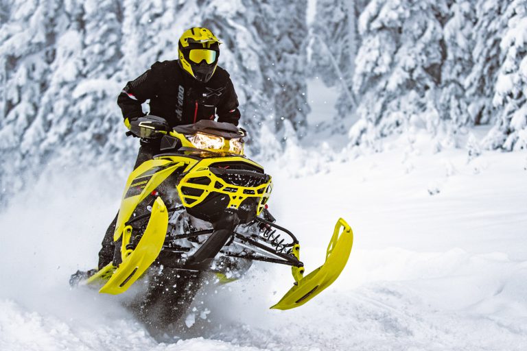 SKI-DOO’S G4 RENEGADE GOES DOUBLE XX