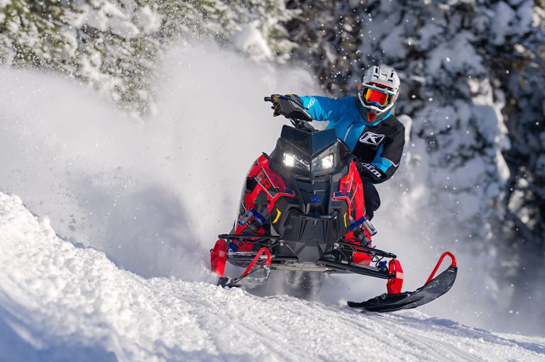 THINKING THROUGH A POLARIS 4-STROKE THINKING THROUGH A POLARIS 4-STROKE