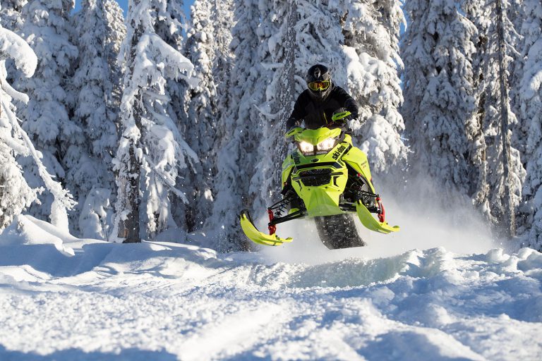 2020 Ski-Doo Renegade X-RS 850 Test Ride Preview 2020 Ski-Doo Renegade X-RS 850 Test Ride Preview