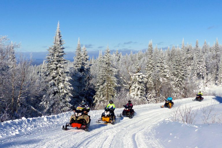 Looping Mont-Laurier Quebec Looping Mont-Laurier Quebec
