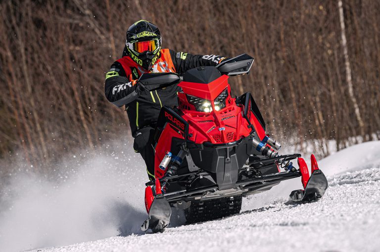 POLARIS 4-STROKE OR POLARIS EV? POLARIS 4-STROKE OR POLARIS EV?