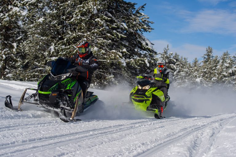 HOW LONG SHOULD A 4-STROKE SLED LAST? HOW LONG SHOULD A 4-STROKE SLED LAST?