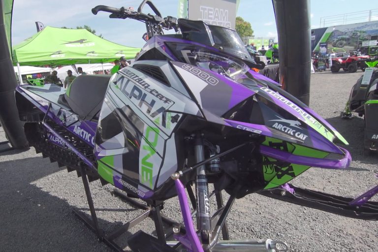 2019 Arctic Cat M 8000 Alpha One Walk Around & Impressions | Hay Days 2018 2019 Arctic Cat M 8000 Alpha One Walk Around & Impressions | Hay Days 2018