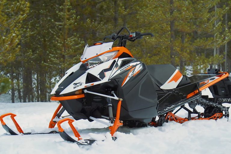 Full REVIEW: 2018 Arctic Cat M 8000 Sno Pro 153 Full REVIEW: 2018 Arctic Cat M 8000 Sno Pro 153